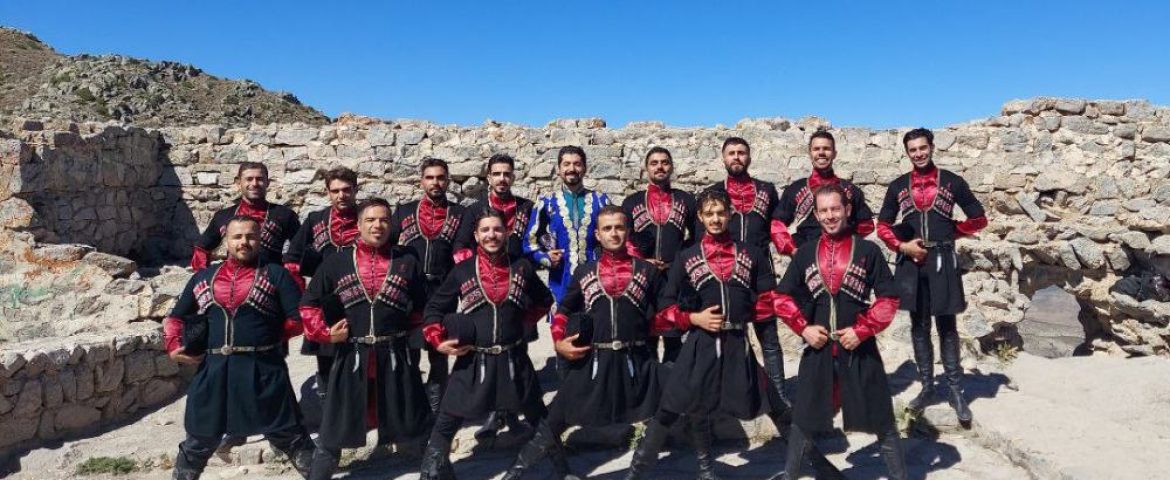 Babak Qaradagh Castle clip